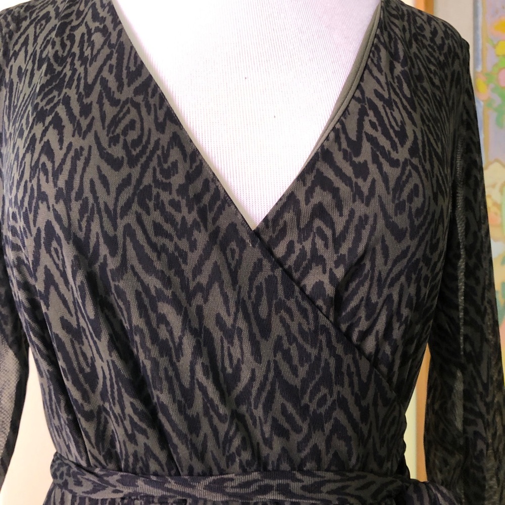 Summer mesh black army green print wrap